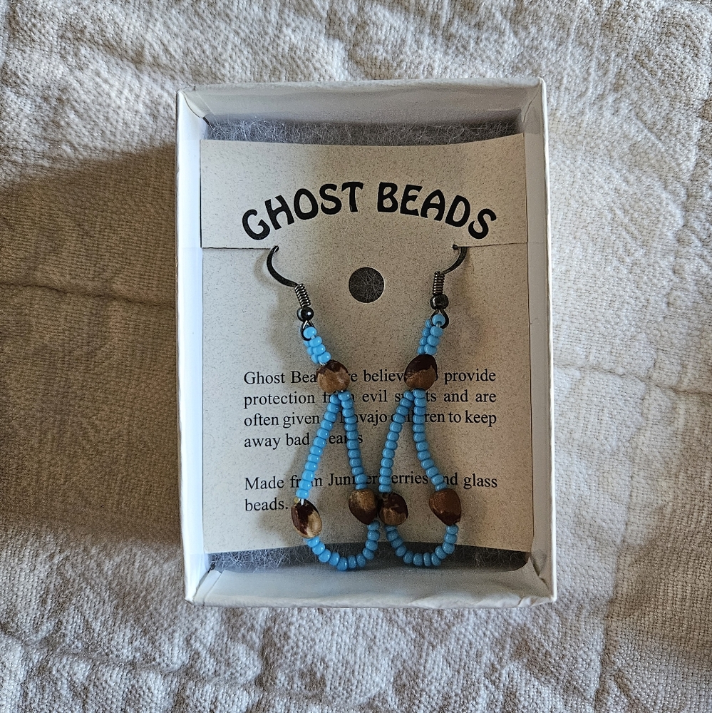Ghost bead earrings (0726)